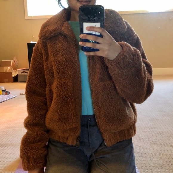 Urban Outfitters Teddy Coat Size S - Picture 2 of 5